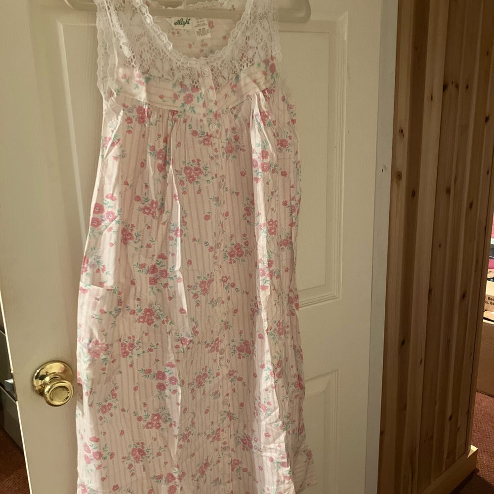 Vintage Summer Nightgown